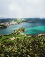 Yet another spectacular vantage of Lagoa das Sete Cidades.