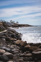 Walk the shore between Ocean Beach and Sunset Cliffs Natural Park, California