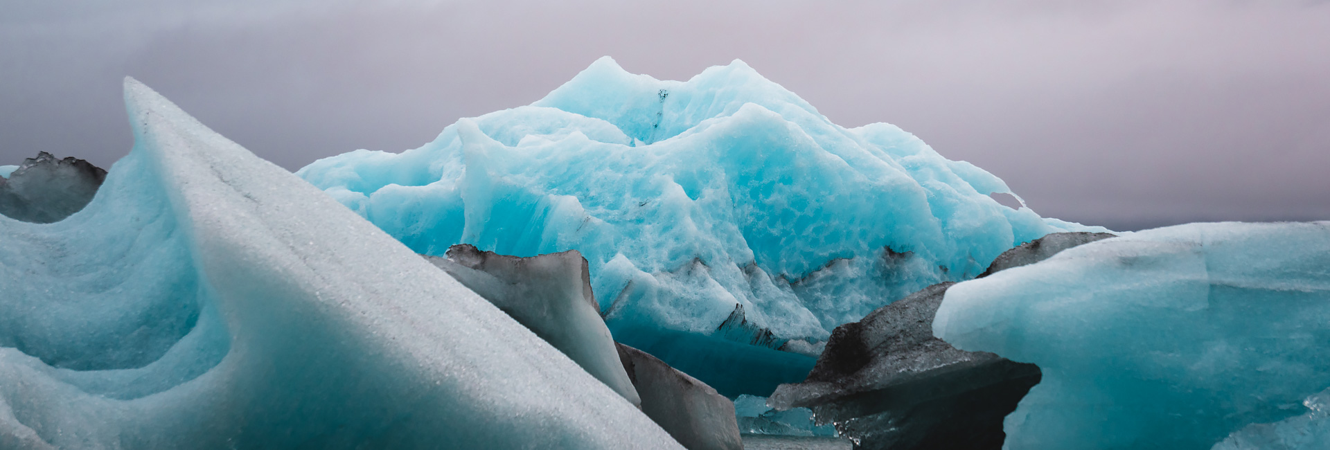 IceGuides kayak tour in Heinabergslon, Iceland