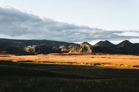 Scenery on the drive between Reynisfjara Beach and Þakgil Campground