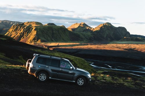 Scenery on the drive between Reynisfjara Beach and Þakgil Campground